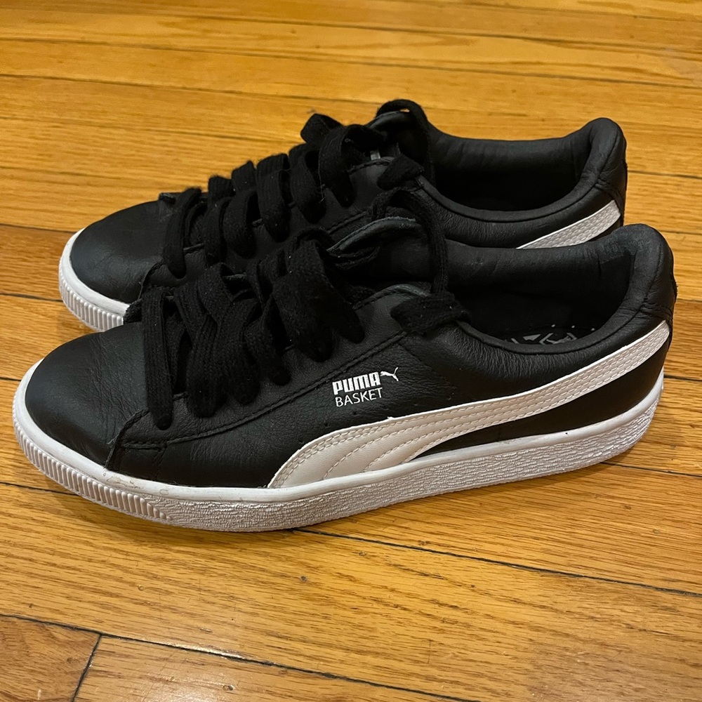 Women Puma Basket Sneakers, like new, Women’s size 9, black